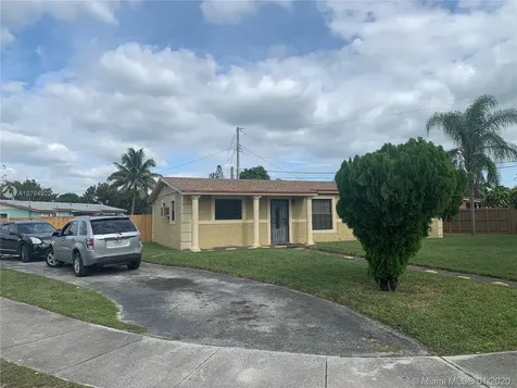 4351 NW 186th Street Miami Gardens FL 33055