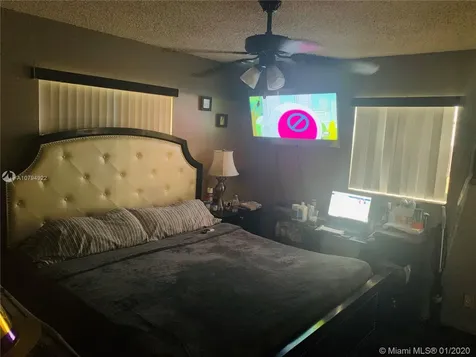 4351 NW 186th Street Miami Gardens FL 33055