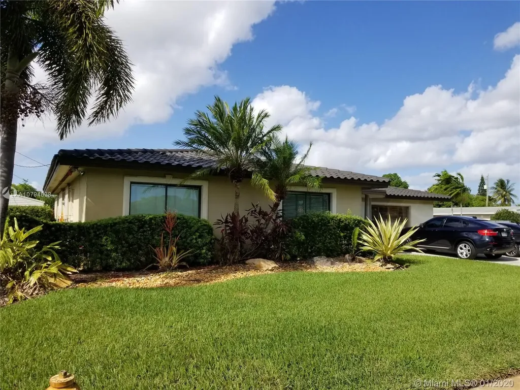 18830 NW 29th Avenue Miami Gardens FL 33056