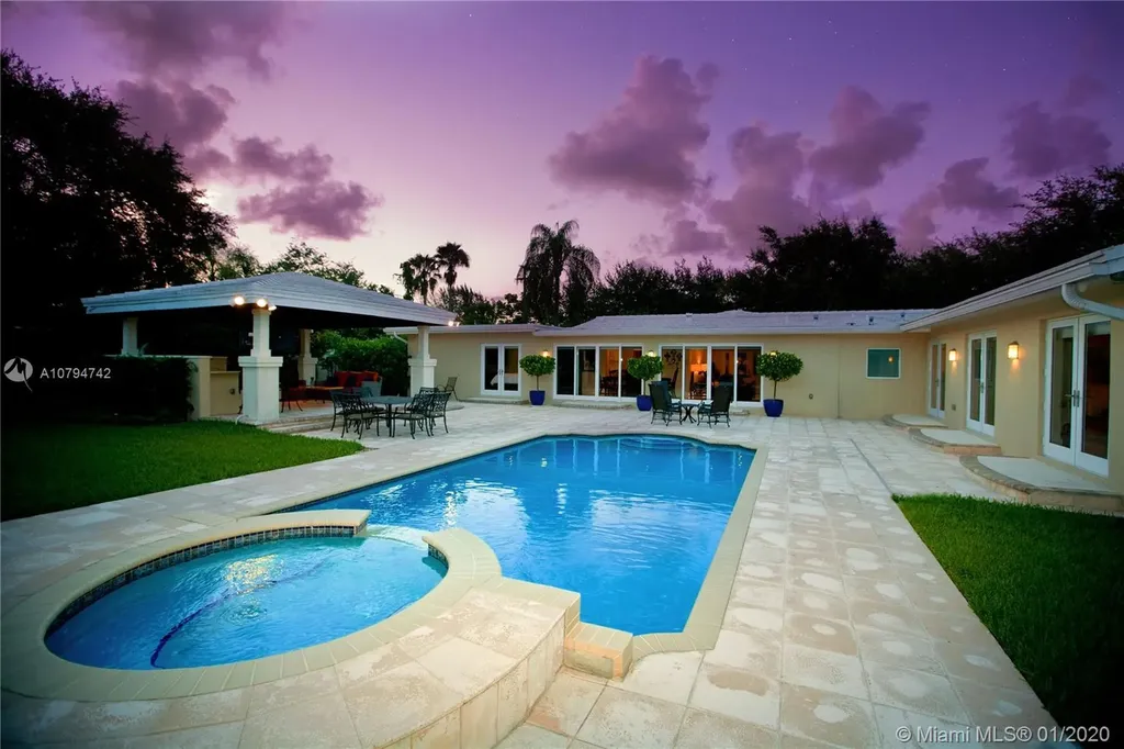 7160 SW 124th Street Pinecrest FL 33156