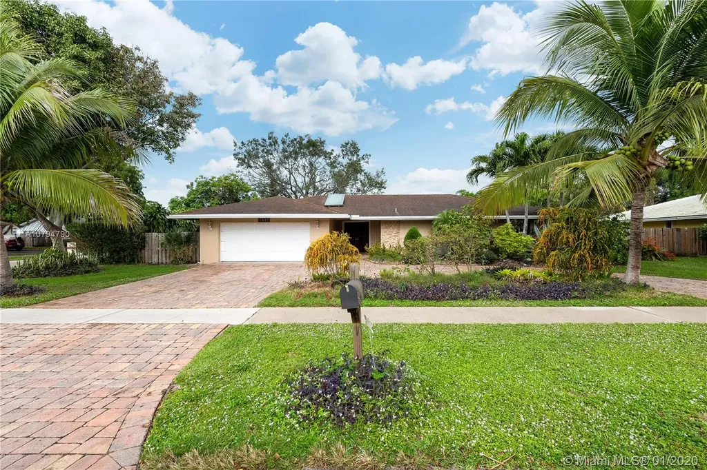 7441 SW 14th Street Plantation FL 33317