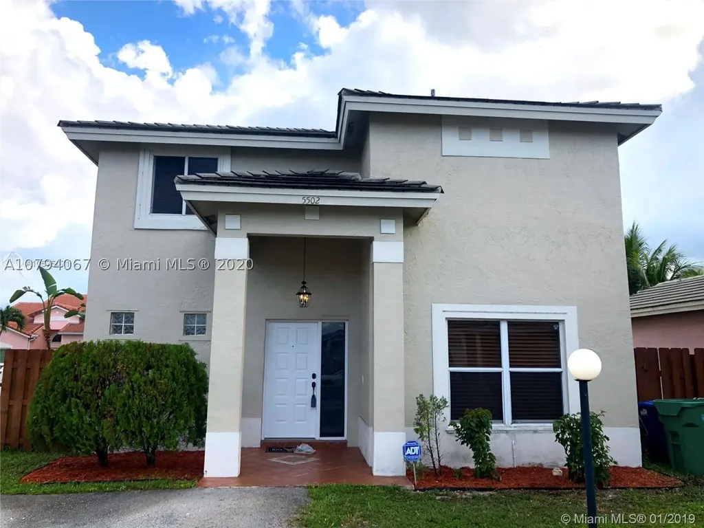 5502 NW 184th Terrace Miami Gardens FL 33055