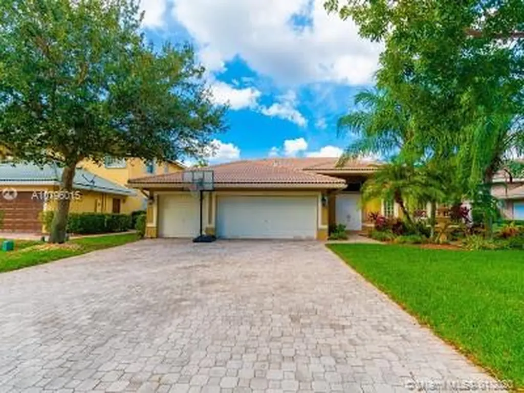 12357 NW 52nd Court Coral Springs FL 33076