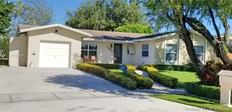 12463 SW 104th Lane Miami FL 33186