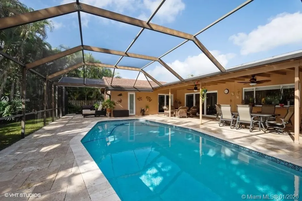 1241 NW 95th Avenue Plantation FL 33322