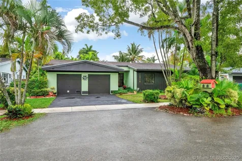 10315 SW 128th Court Miami FL 33186