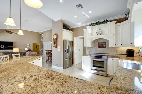 1631 Eastlake Way Weston FL 33326