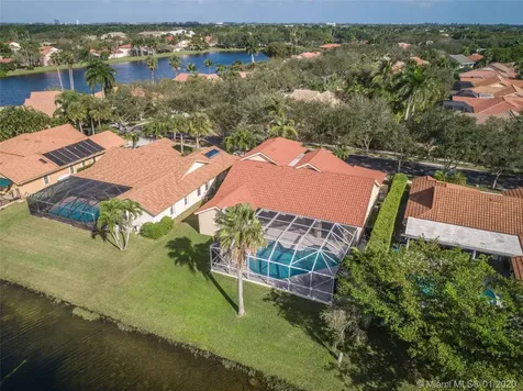 1631 Eastlake Way Weston FL 33326