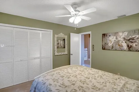 1631 Eastlake Way Weston FL 33326
