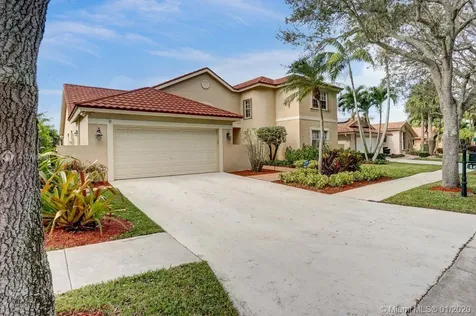 1631 Eastlake Way Weston FL 33326