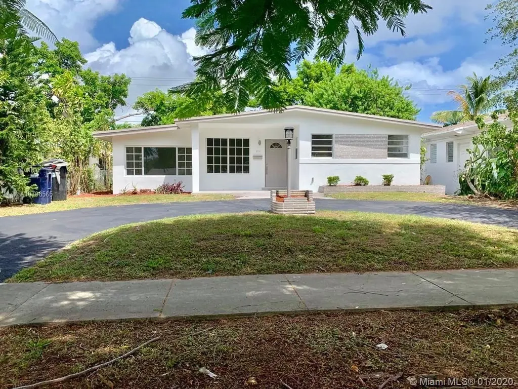 2171 NE 172nd Street North Miami Beach FL 33162