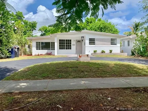 2171 NE 172nd Street North Miami Beach FL 33162