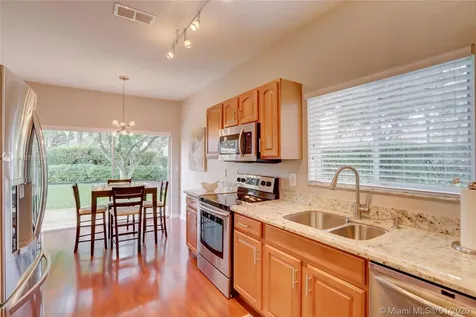 1150 NW 108th Terrace Plantation FL 33322