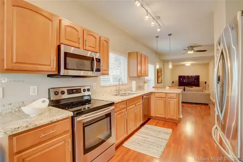 1150 NW 108th Terrace Plantation FL 33322