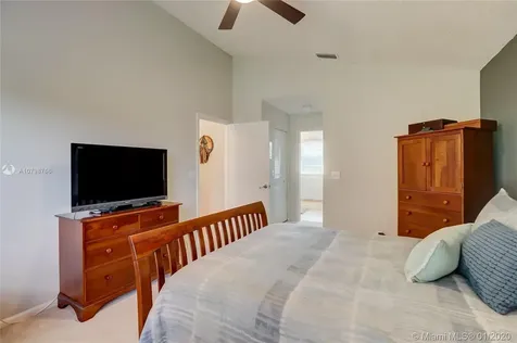 1150 NW 108th Terrace Plantation FL 33322