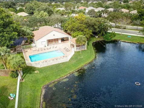 1150 NW 108th Terrace Plantation FL 33322