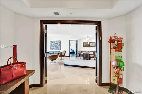 6000 Island Boulevard Aventura FL 33160