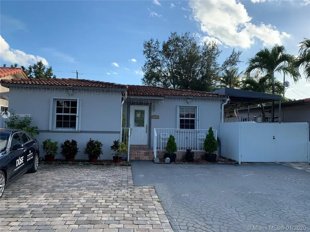 5420 SW 6th Street Coral Gables FL 33134