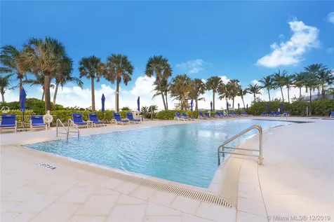 18671 Collins Avenue Sunny Isles Beach FL 33160