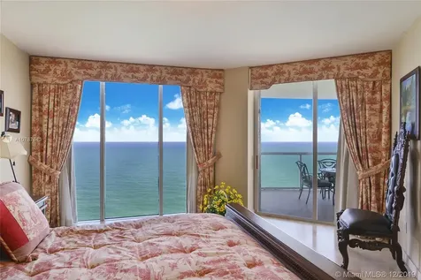 18671 Collins Avenue Sunny Isles Beach FL 33160