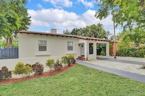 4320 SW 15th Street Miami FL 33134