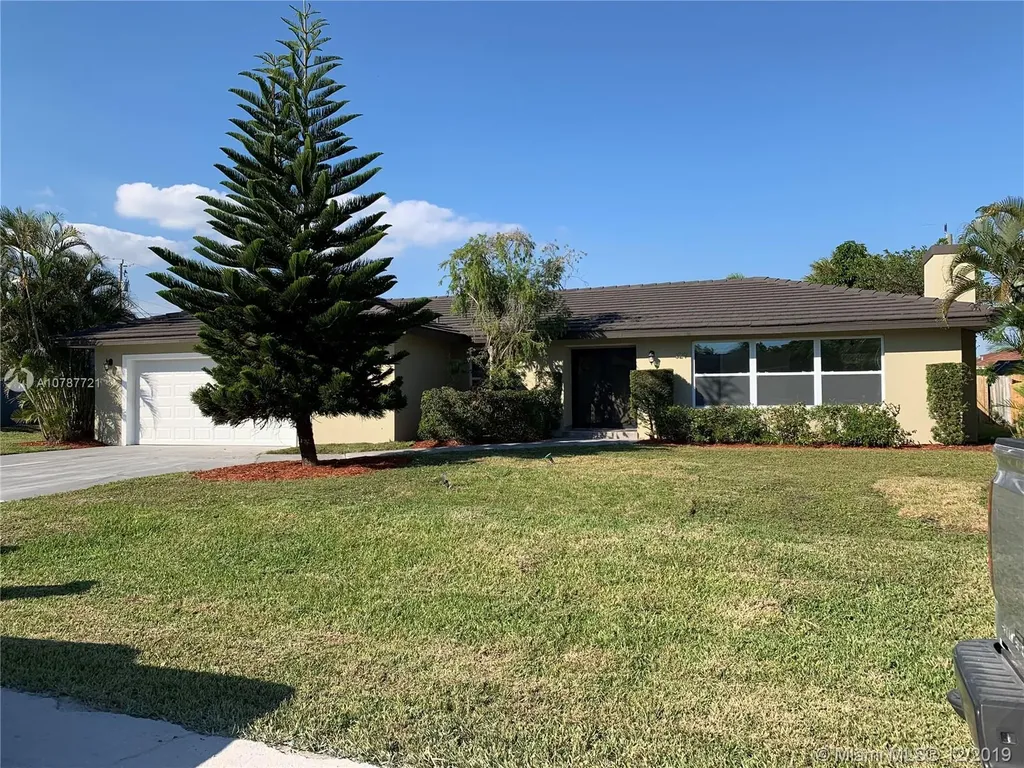 329 SW 13th Avenue Boynton Beach FL 33435