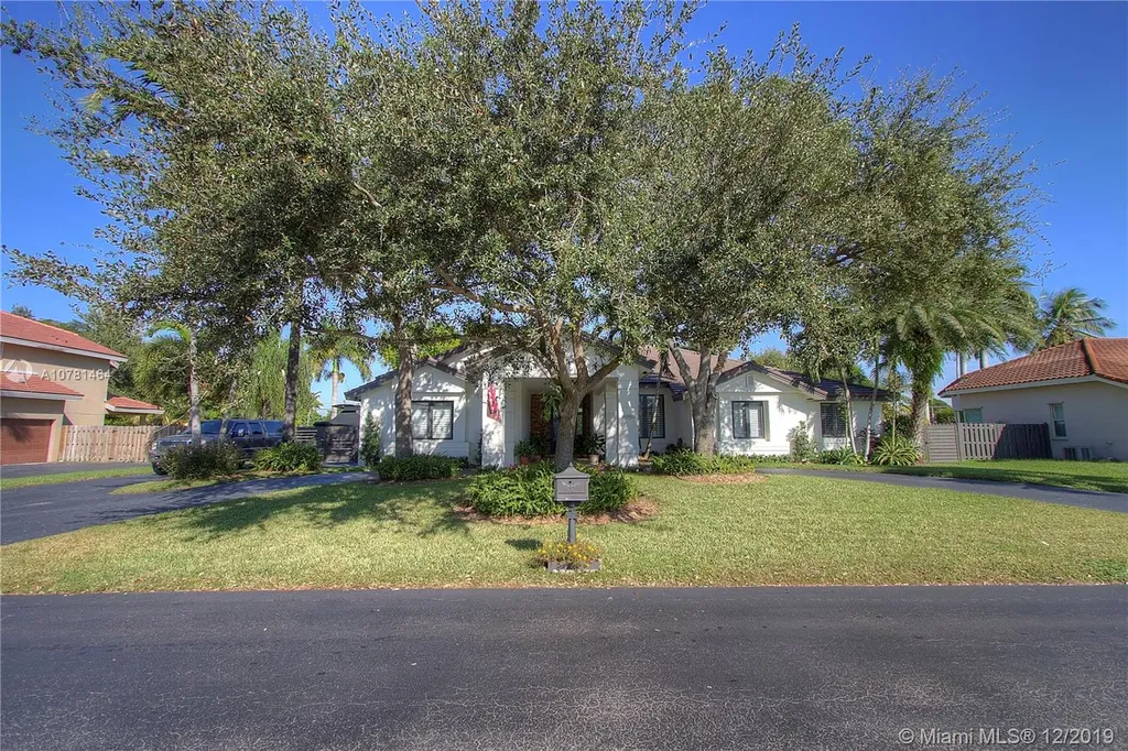 11959 SW 72nd Terrace Miami FL 33183