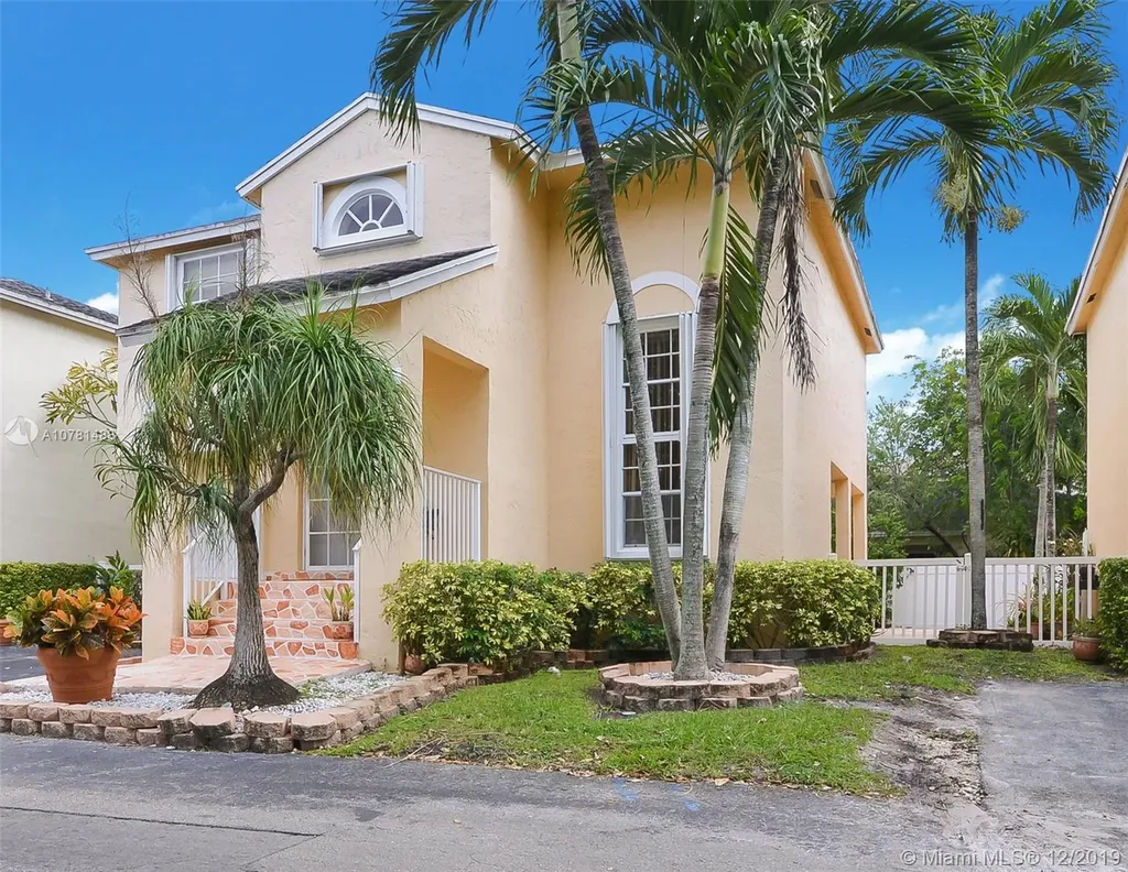 11905 NW 12th Street Pembroke Pines FL 33026