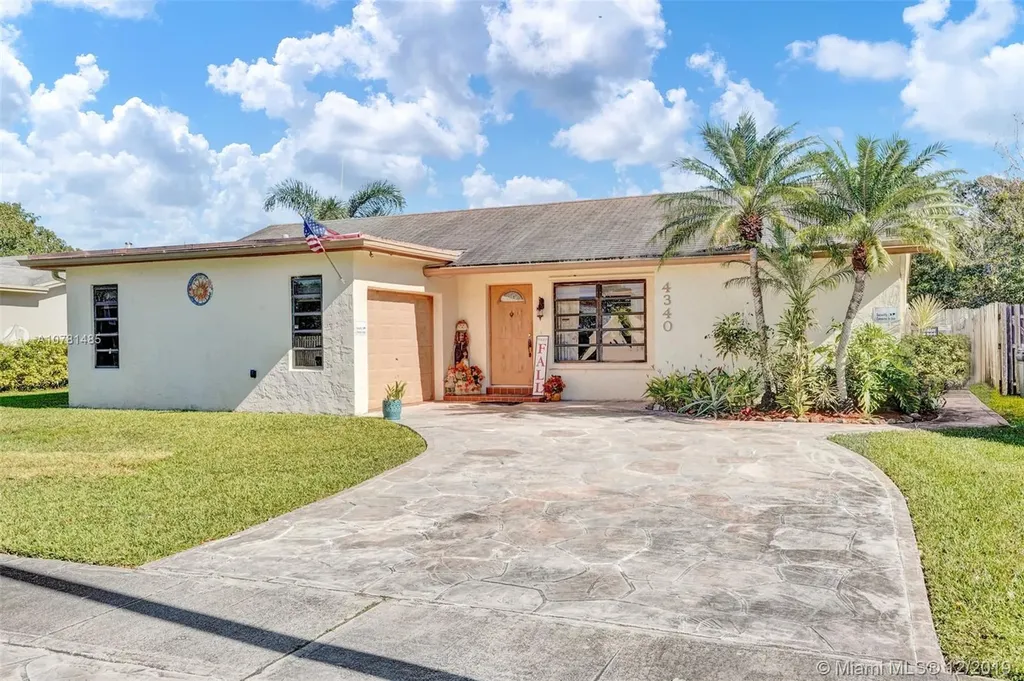 4340 NW 116th Avenue Sunrise FL 33323