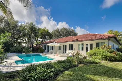 636 Melaleuca Lane Miami FL 33137