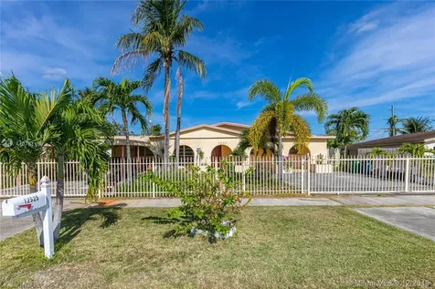 12525 SW 187th Terrace Miami FL 33177