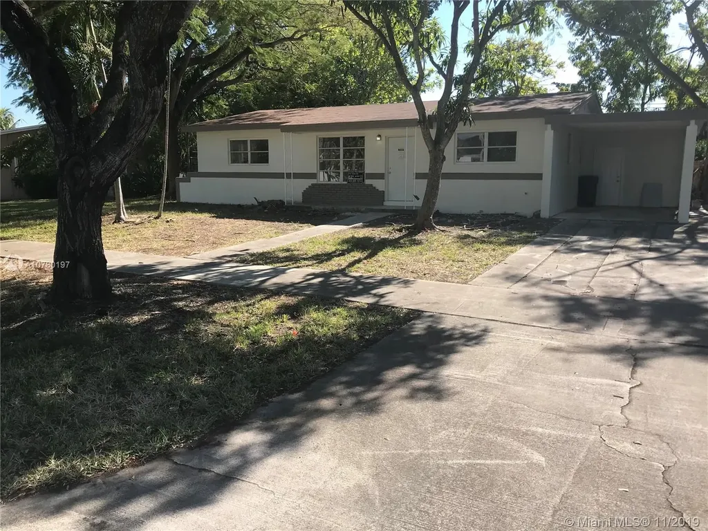 9230 Cutler Ridge Drive Cutler Bay FL 33157