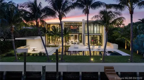 6585 Allison Road Miami Beach FL 33141