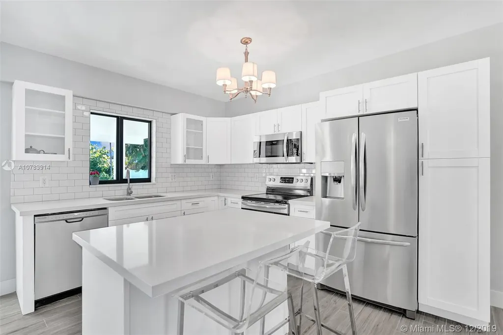 2130 Alamanda Drive North Miami FL 33181