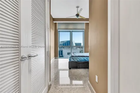 201 Aqua Avenue Miami Beach FL 33141