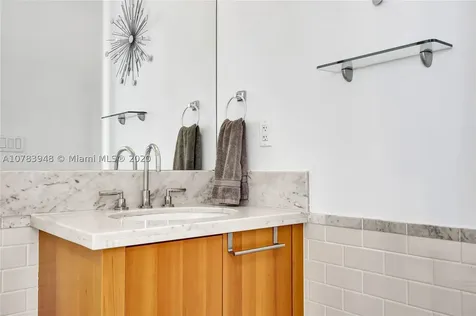 201 Aqua Avenue Miami Beach FL 33141