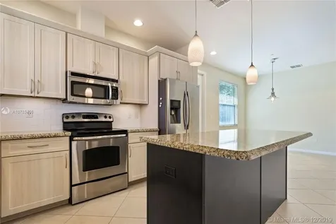 4171 Cascada Circle Cooper City FL 33024