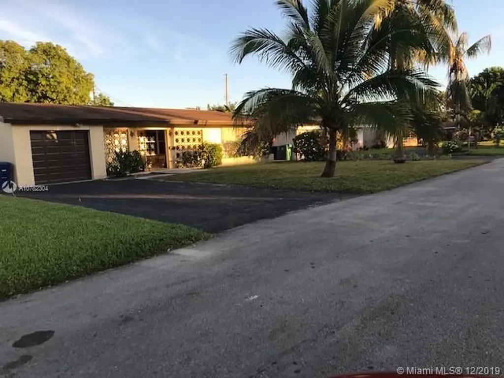 2421 Riviera Drive Miramar FL 33023