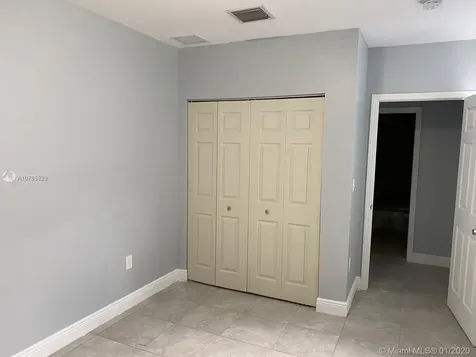 1510 NW 69th Terrace Miami FL 33147
