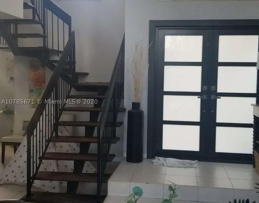 15803 SW 43rd Street Miami FL 33185