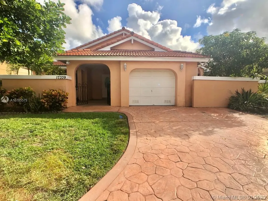 17339 NW 61st Court S Hialeah FL 33015