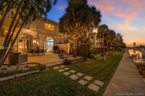 3709 NE 214th Street Aventura FL 33180