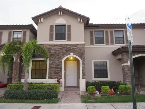 15052 SW 115th Street Miami FL 33196