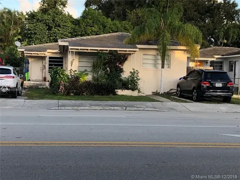 2333 SW 17th Avenue Miami FL 33145