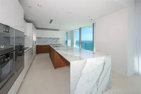 10201 Collins Avenue Bal Harbour FL 33154