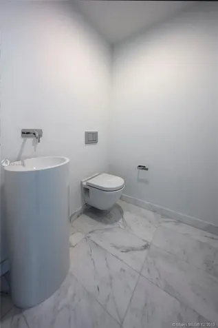 10201 Collins Avenue Bal Harbour FL 33154