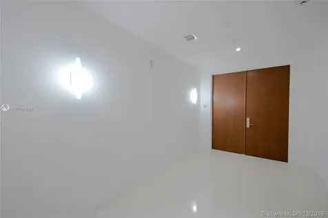 10201 Collins Avenue Bal Harbour FL 33154