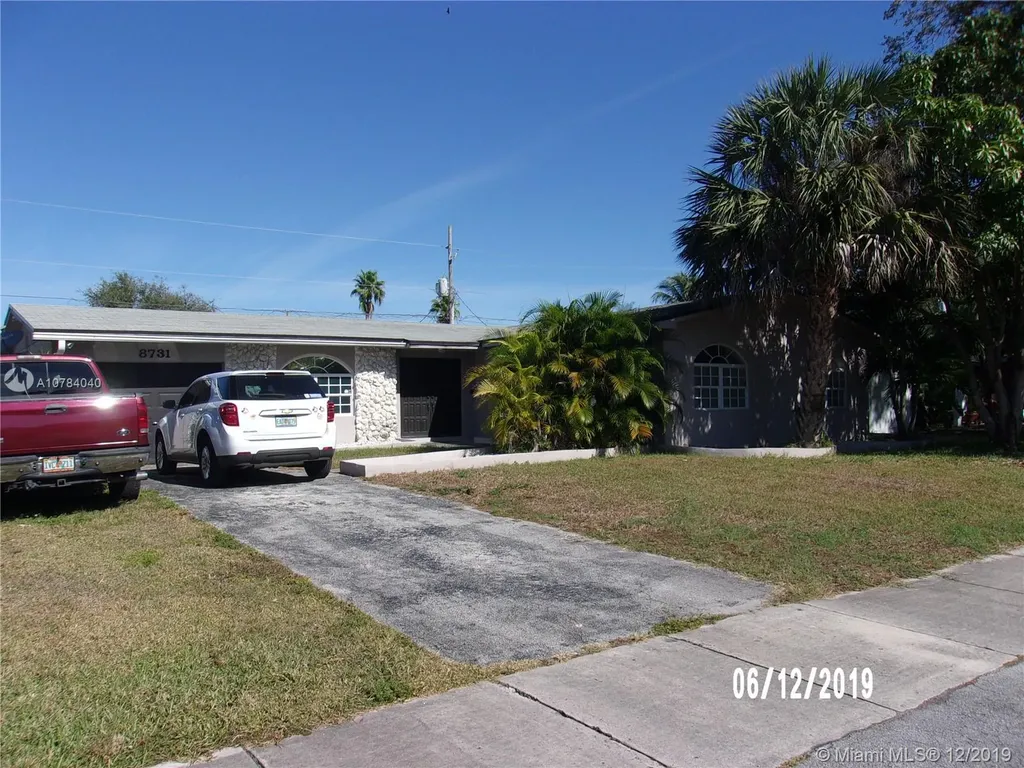 8731 SW 200th Terrace Cutler Bay FL 33189