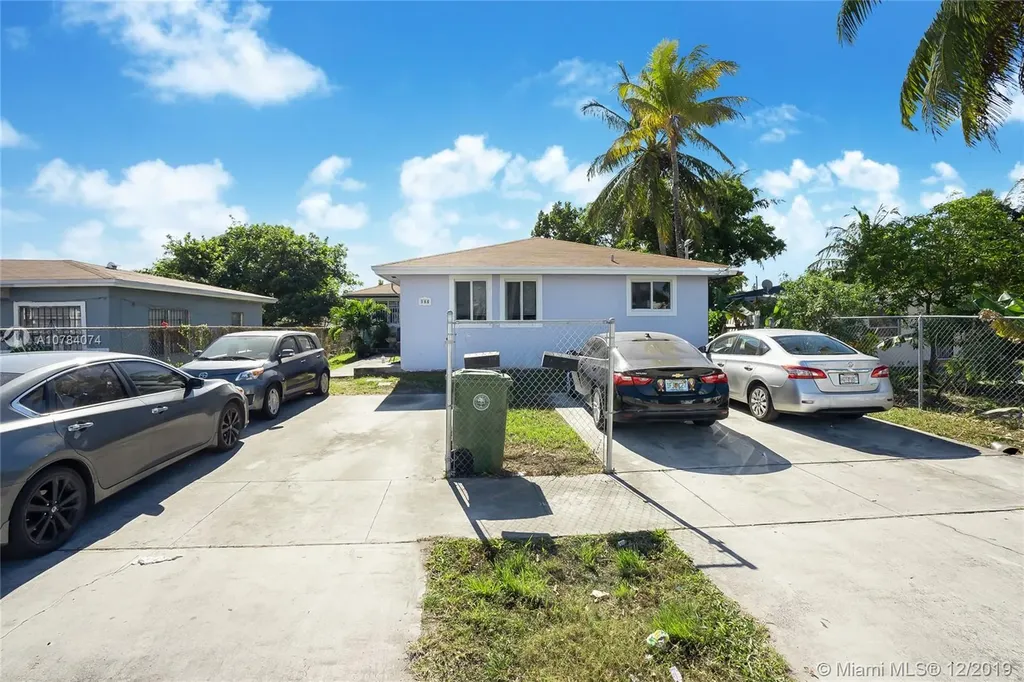 164 NW 71st Street Miami FL 33150