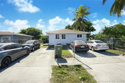 164 NW 71st Street Miami FL 33150